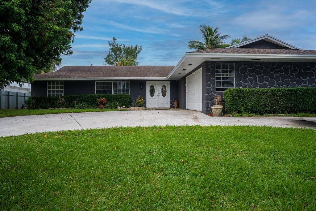 1538 Bresee Road, West Palm Beach, FL 33415