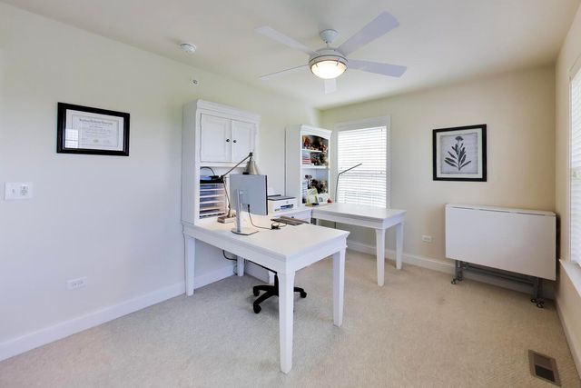 1910 Dauntless Drive, Glenview, IL 60026