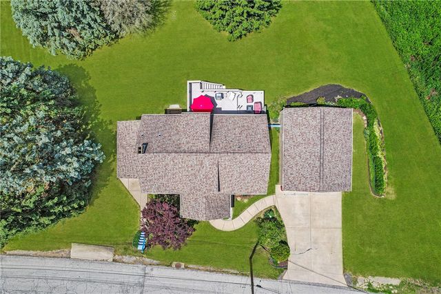 1900 Addison Ave., West Mifflin, PA 15122