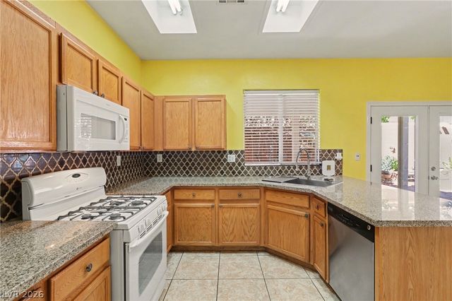 7929 Dana Maple Court, Las Vegas, NV 89131