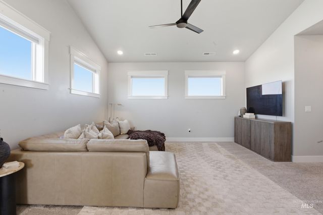 4705 N Pale Creek Ave, Meridian, ID 83646