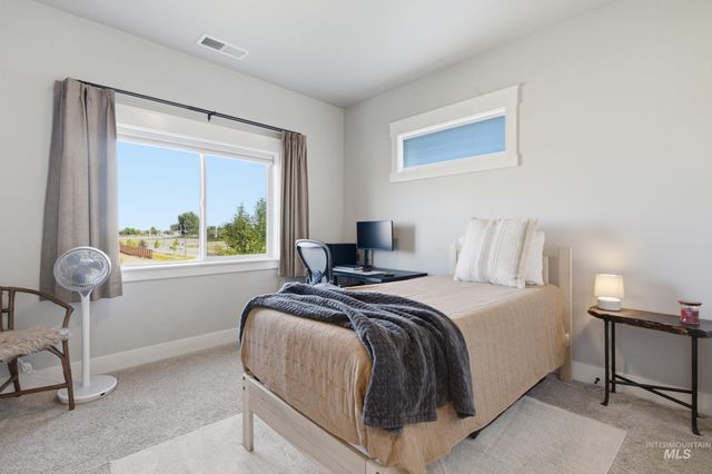4705 N Pale Creek Ave, Meridian, ID 83646