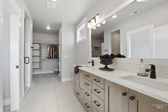 4705 N Pale Creek Ave, Meridian, ID 83646