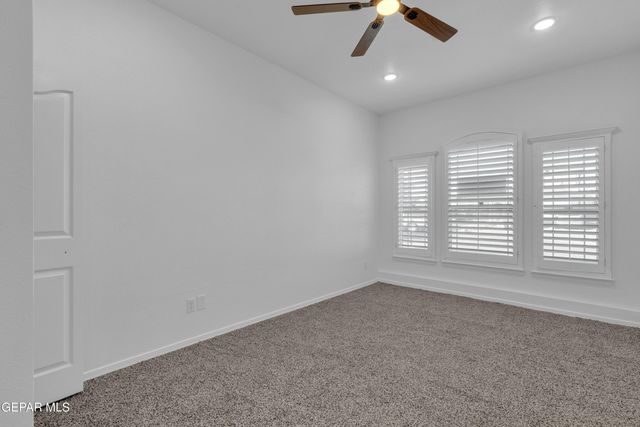 4236 LOMA TAURINA Drive, El Paso, TX 79934