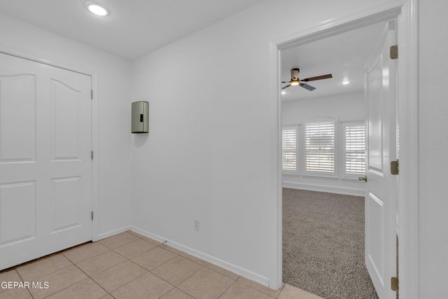 4236 LOMA TAURINA Drive, El Paso, TX 79934