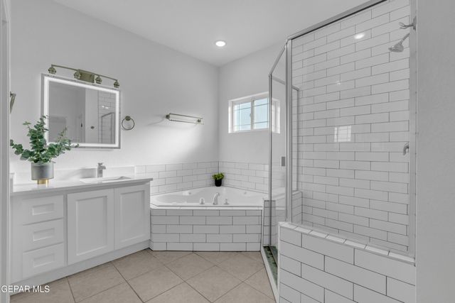 4236 LOMA TAURINA Drive, El Paso, TX 79934