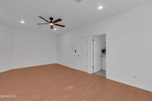 4236 LOMA TAURINA Drive, El Paso, TX 79934