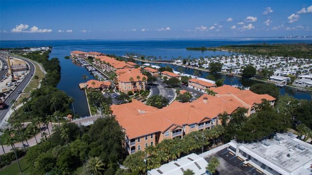 5000 CULBREATH KEY WAY 8206, Tampa, FL 33611