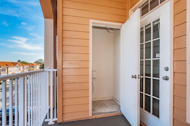 5000 CULBREATH KEY WAY 8206, Tampa, FL 33611