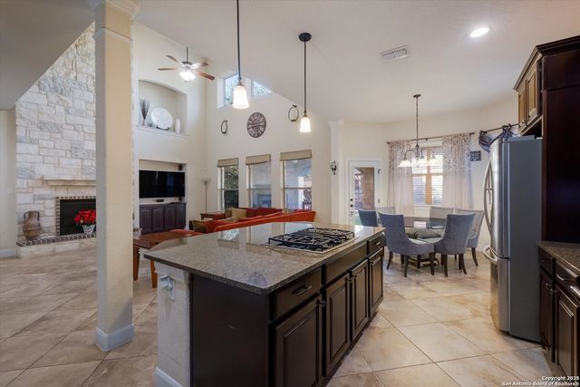 11907 LAMPASAS TRL, San Antonio, TX 78253
