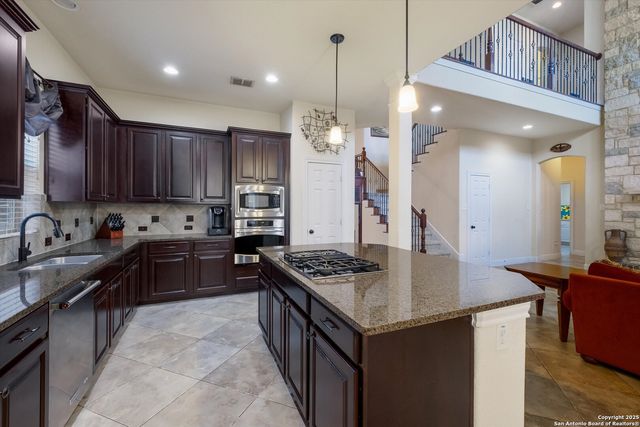 11907 LAMPASAS TRL, San Antonio, TX 78253