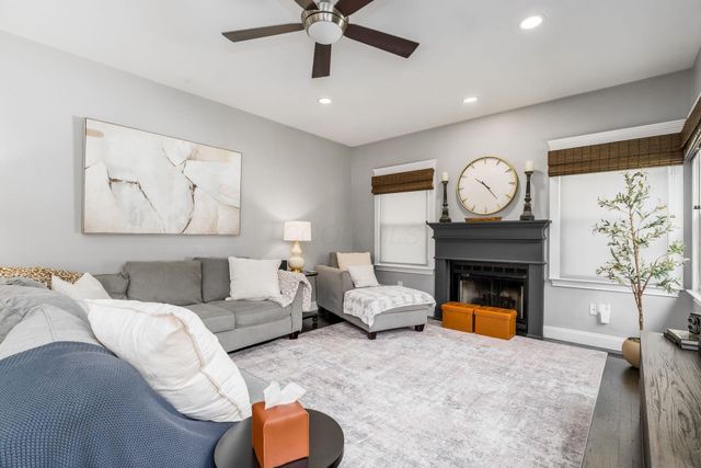 274 Kramer Street, Canal Winchester, OH 43110