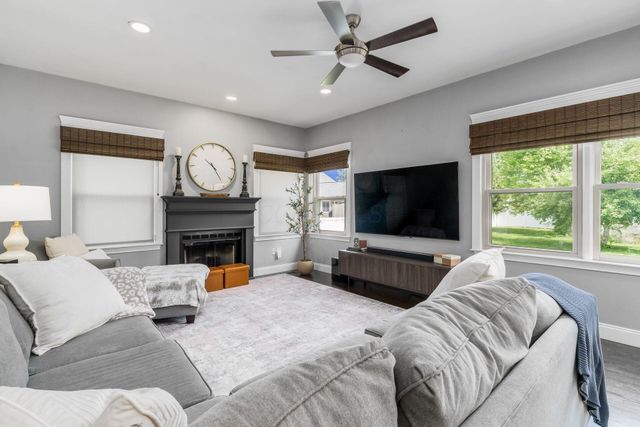 274 Kramer Street, Canal Winchester, OH 43110