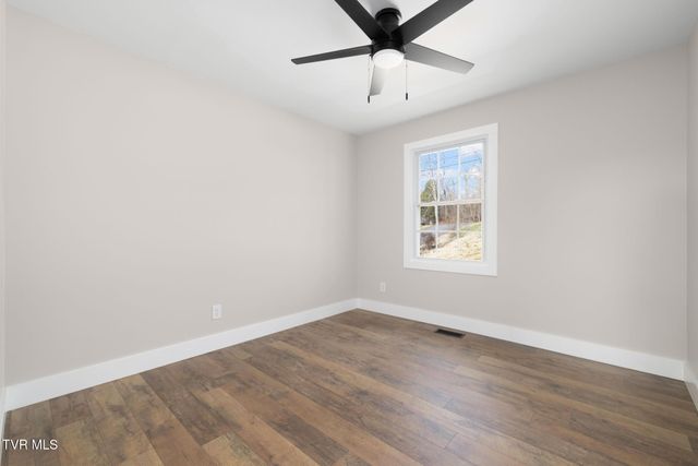 137 Meadow Lark Lane, Bluff City, TN 37618