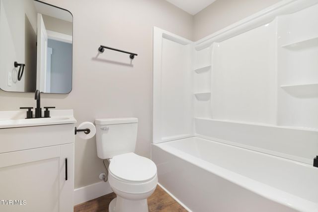 137 Meadow Lark Lane, Bluff City, TN 37618