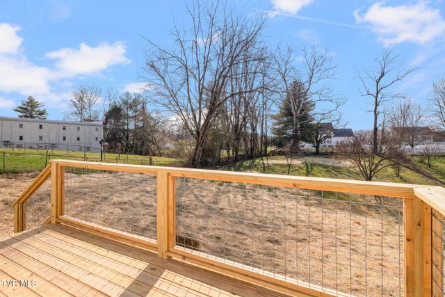 137 Meadow Lark Lane, Bluff City, TN 37618