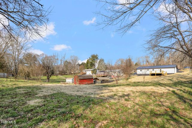 137 Meadow Lark Lane, Bluff City, TN 37618