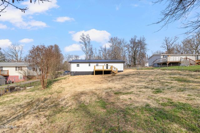 137 Meadow Lark Lane, Bluff City, TN 37618