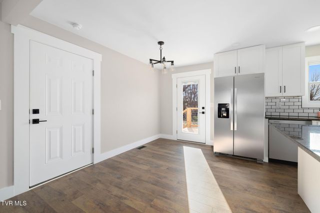 137 Meadow Lark Lane, Bluff City, TN 37618