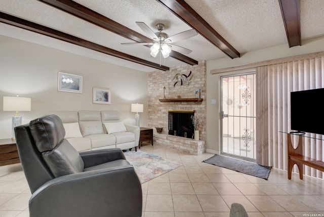 11303 Vance Jackson Rd Apt L2, San Antonio, TX 78230