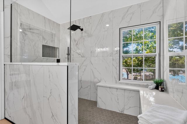 2687 Creekside Way, Highland Village, TX 75077