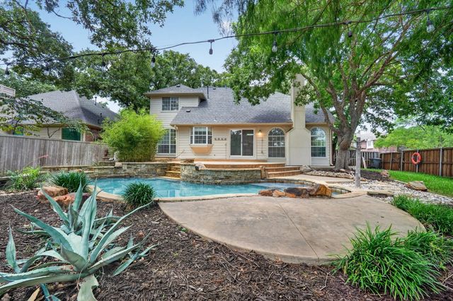 2687 Creekside Way, Highland Village, TX 75077