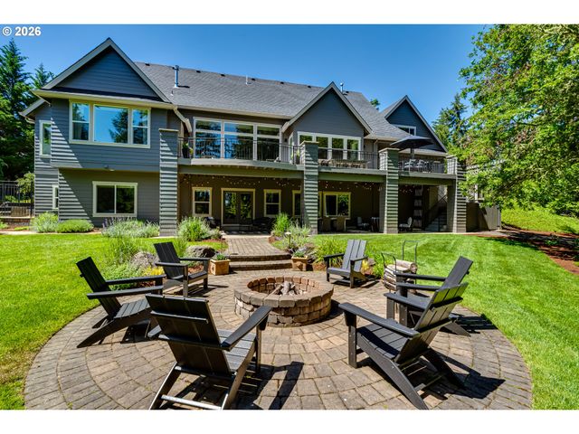 3944 LOS ALTOS Ln, Eugene, OR 97405