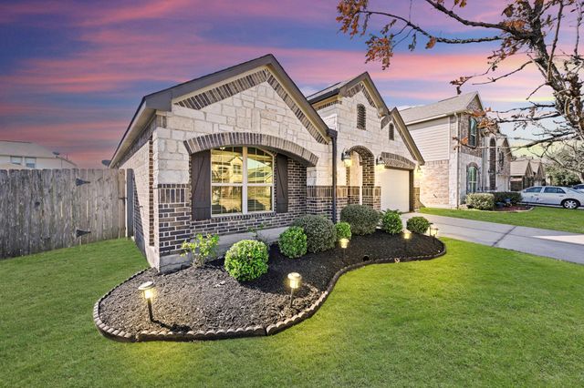 4442 Firebrush Lane, Baytown, TX 77521