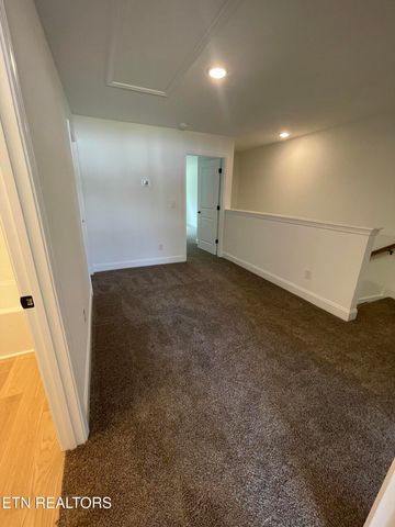 8823 Chapman Trace Way, Knoxville, TN 37920