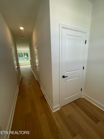 8823 Chapman Trace Way, Knoxville, TN 37920