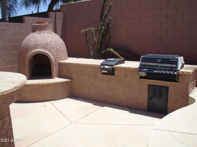 6933 W Remuda Drive, Peoria, AZ 85383