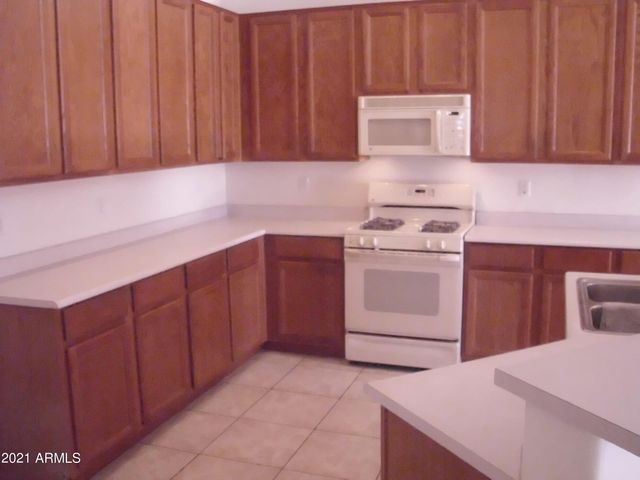 6933 W Remuda Drive, Peoria, AZ 85383