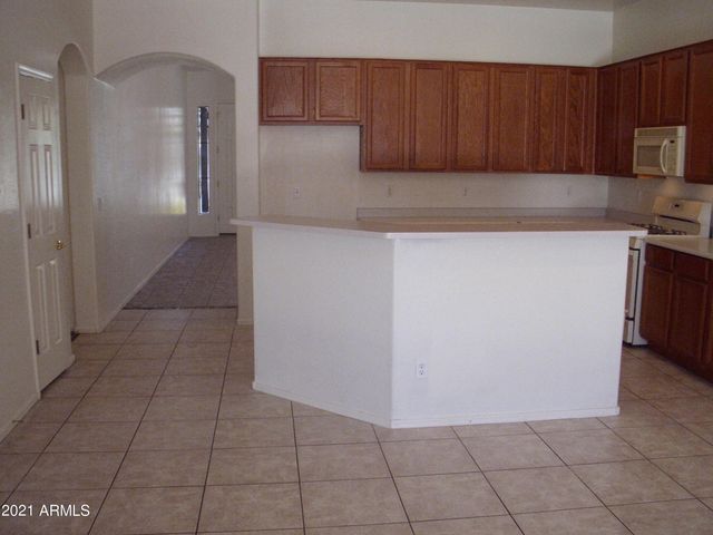 6933 W Remuda Drive, Peoria, AZ 85383