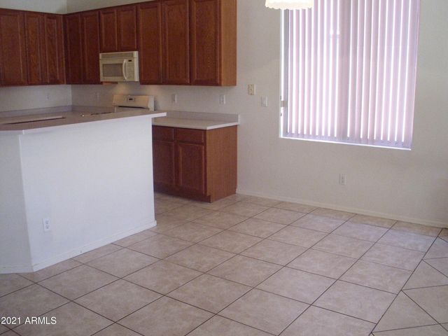 6933 W Remuda Drive, Peoria, AZ 85383