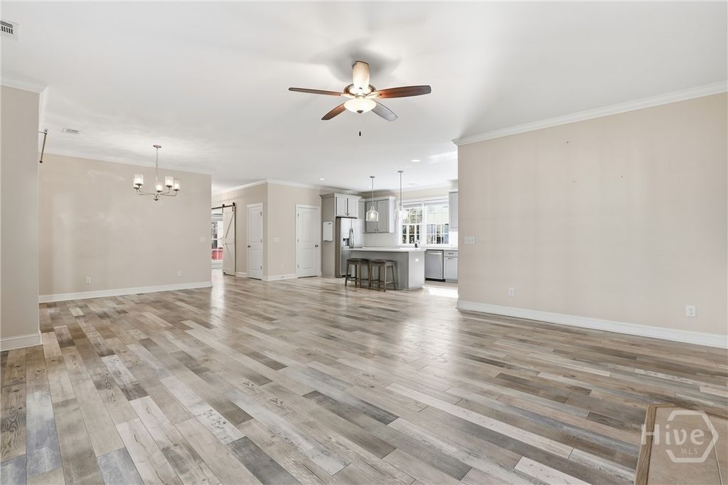 Image 22 of property listing at 132 Ridgewood Park Drive S, Richmond Hill, GA 31324