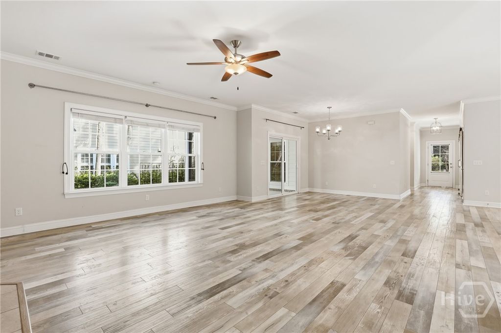 Image 23 of property listing at 132 Ridgewood Park Drive S, Richmond Hill, GA 31324