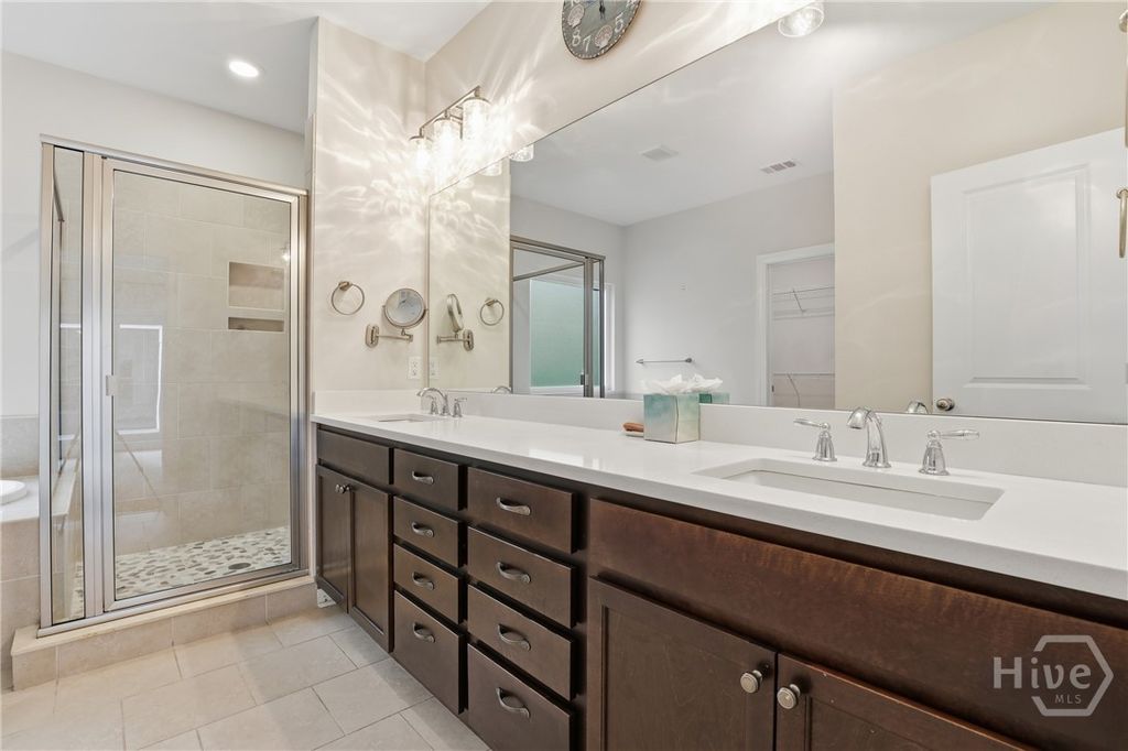 Image 38 of property listing at 132 Ridgewood Park Drive S, Richmond Hill, GA 31324