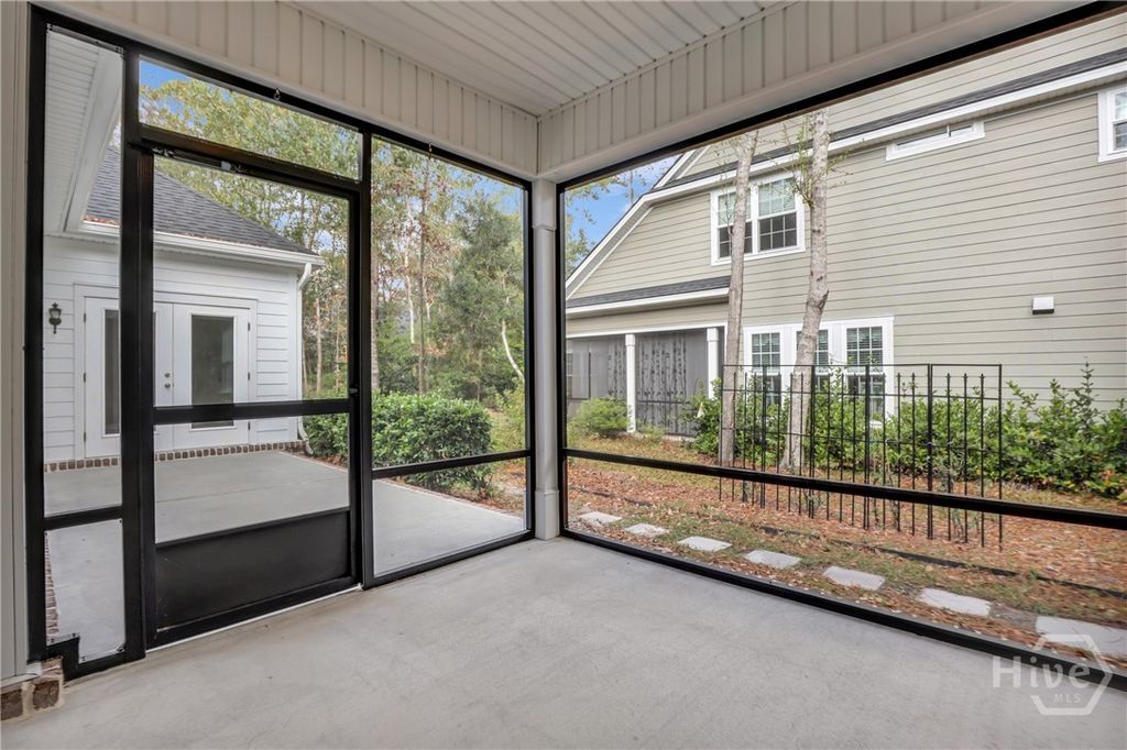 Image 50 of property listing at 132 Ridgewood Park Drive S, Richmond Hill, GA 31324