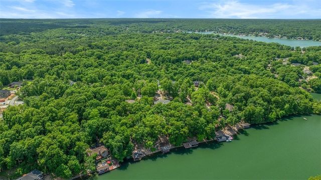 38 Kintyre Lane, Bella Vista, AR 72715