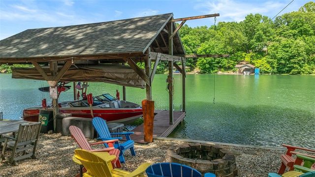 38 Kintyre Lane, Bella Vista, AR 72715