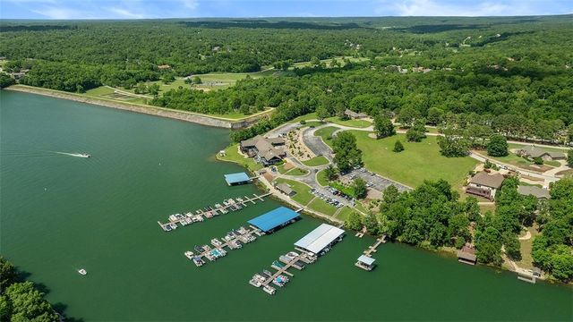 38 Kintyre Lane, Bella Vista, AR 72715