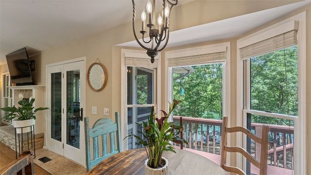 38 Kintyre Lane, Bella Vista, AR 72715