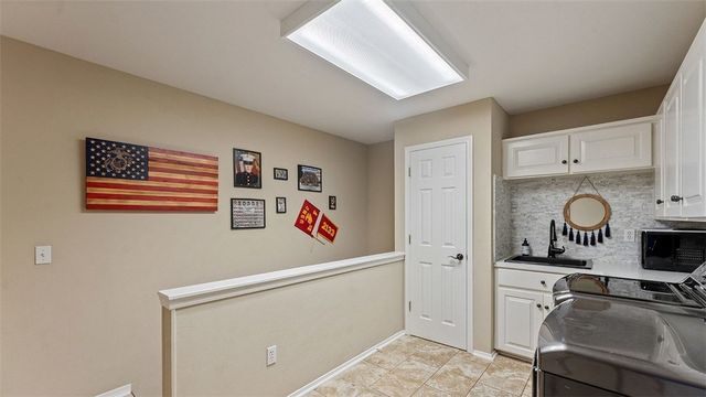 38 Kintyre Lane, Bella Vista, AR 72715