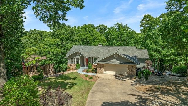 38 Kintyre Lane, Bella Vista, AR 72715