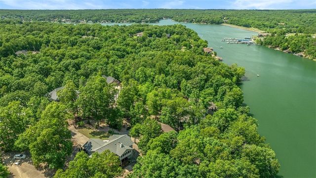 38 Kintyre Lane, Bella Vista, AR 72715