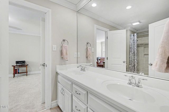 8824 Wildwood Links, Raleigh, NC 27613