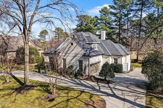 8824 Wildwood Links, Raleigh, NC 27613