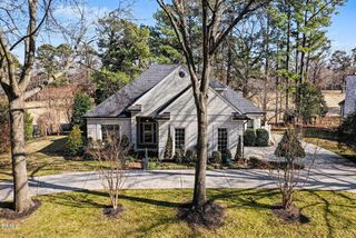 8824 Wildwood Links, Raleigh, NC 27613