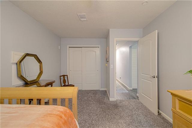14309 Anchor Avenue, Liberty, MO 64068