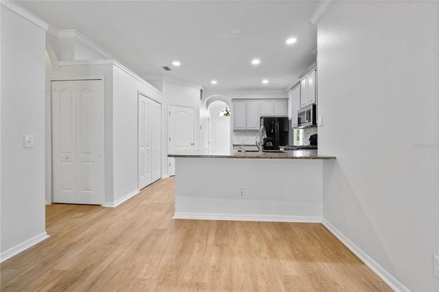 12740 WESTWOOD LAKES BOULEVARD, Tampa, FL 33626